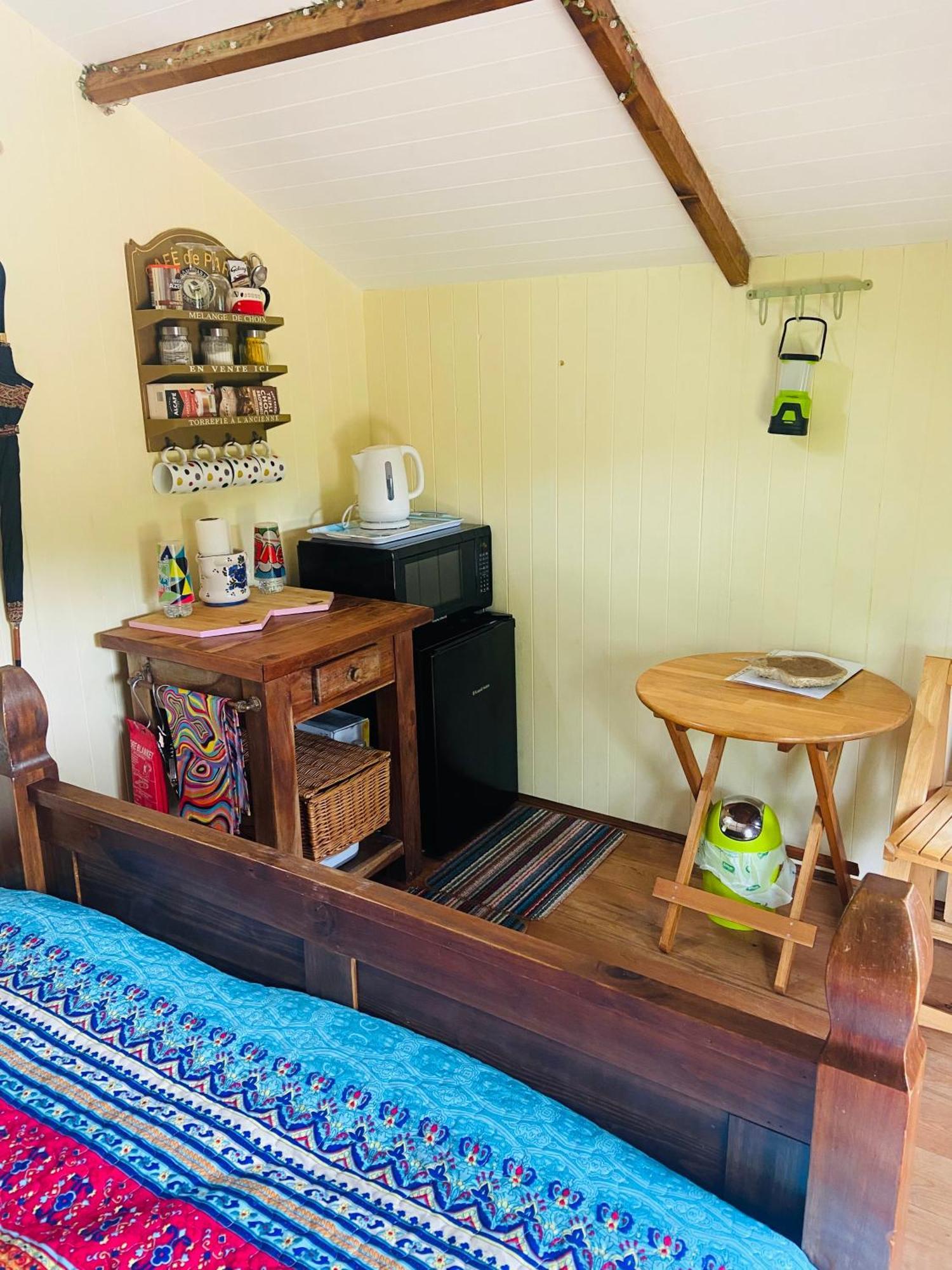 Glamping Tyluna Cornish Praze an Beeble